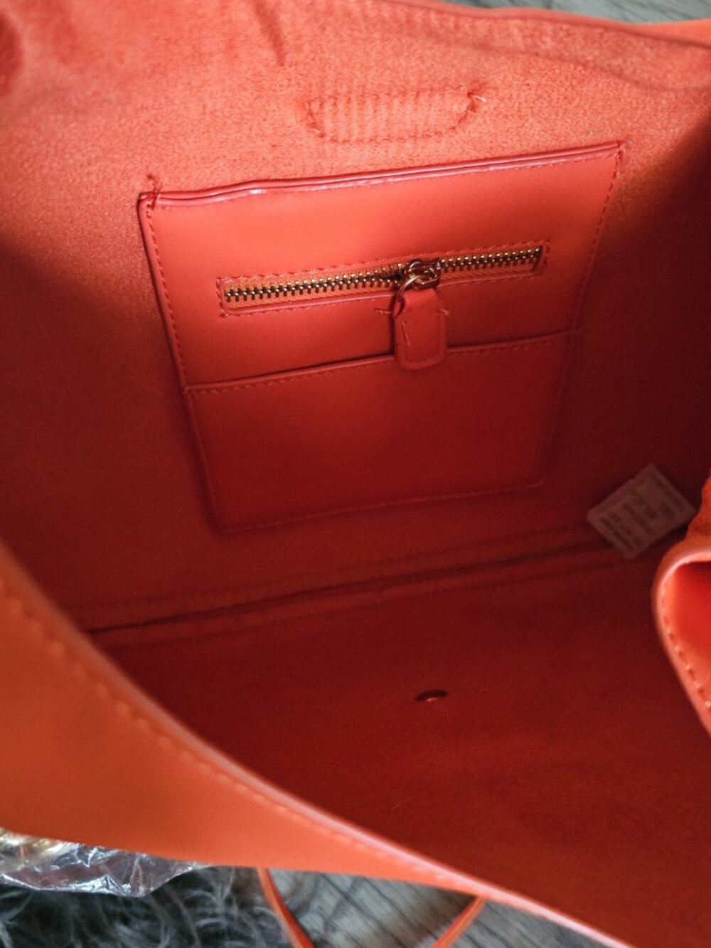 Purse - Picture 2 of 2